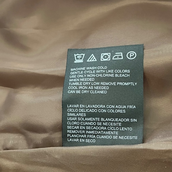 Weatherproof Women's vest button up closure Marroon size XXL New with Tags - Picture 8 of 9